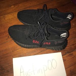 Adidas Yeezy Boost 350 V2 Bred